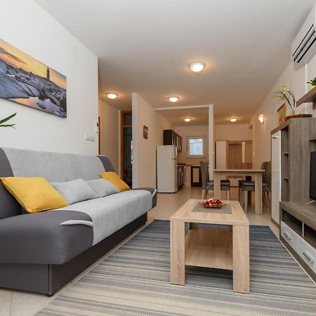 Apartman Karmela Zadar Extérieur photo